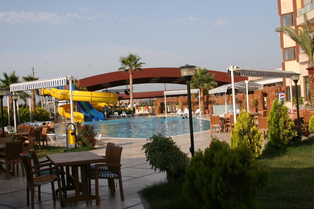 Gumus Hotel Arsuz Luaran gambar