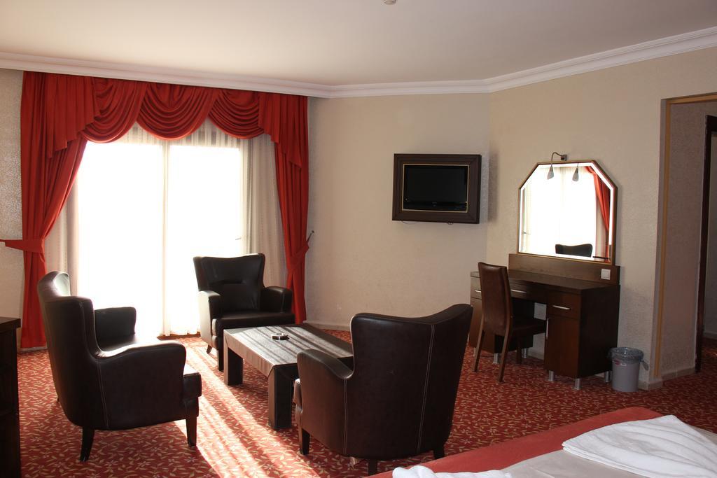 Gumus Hotel Arsuz Luaran gambar