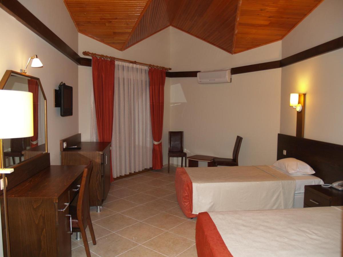 Gumus Hotel Arsuz Bilik gambar